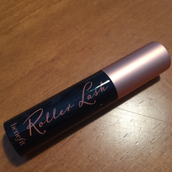 Benefit Roller Lash Mascara - Picture 6 of 12